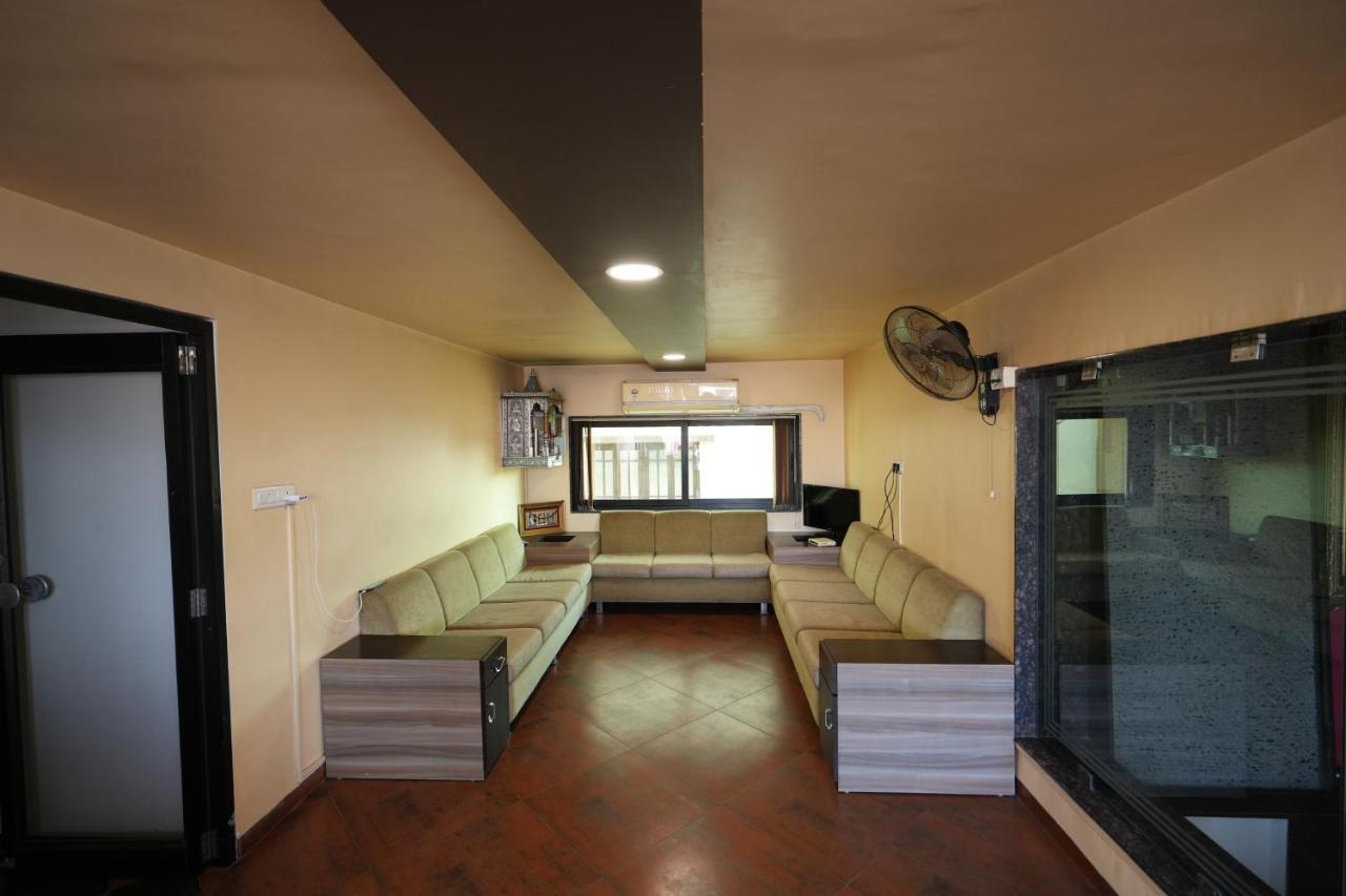 Hotel Ravi Residency Nadiad Exterior photo